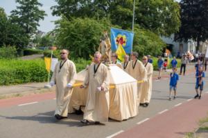 Processie Wolder004