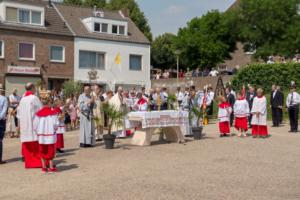 Processie Wolder015